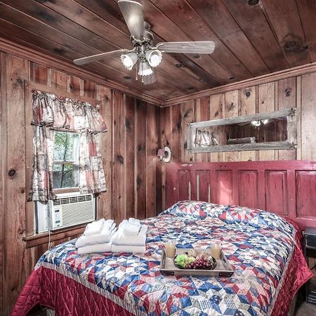 Cozy Cabin, 2 Bedrooms, Fireplace, Midtown, Sleeps 5 Руідозо Екстер'єр фото