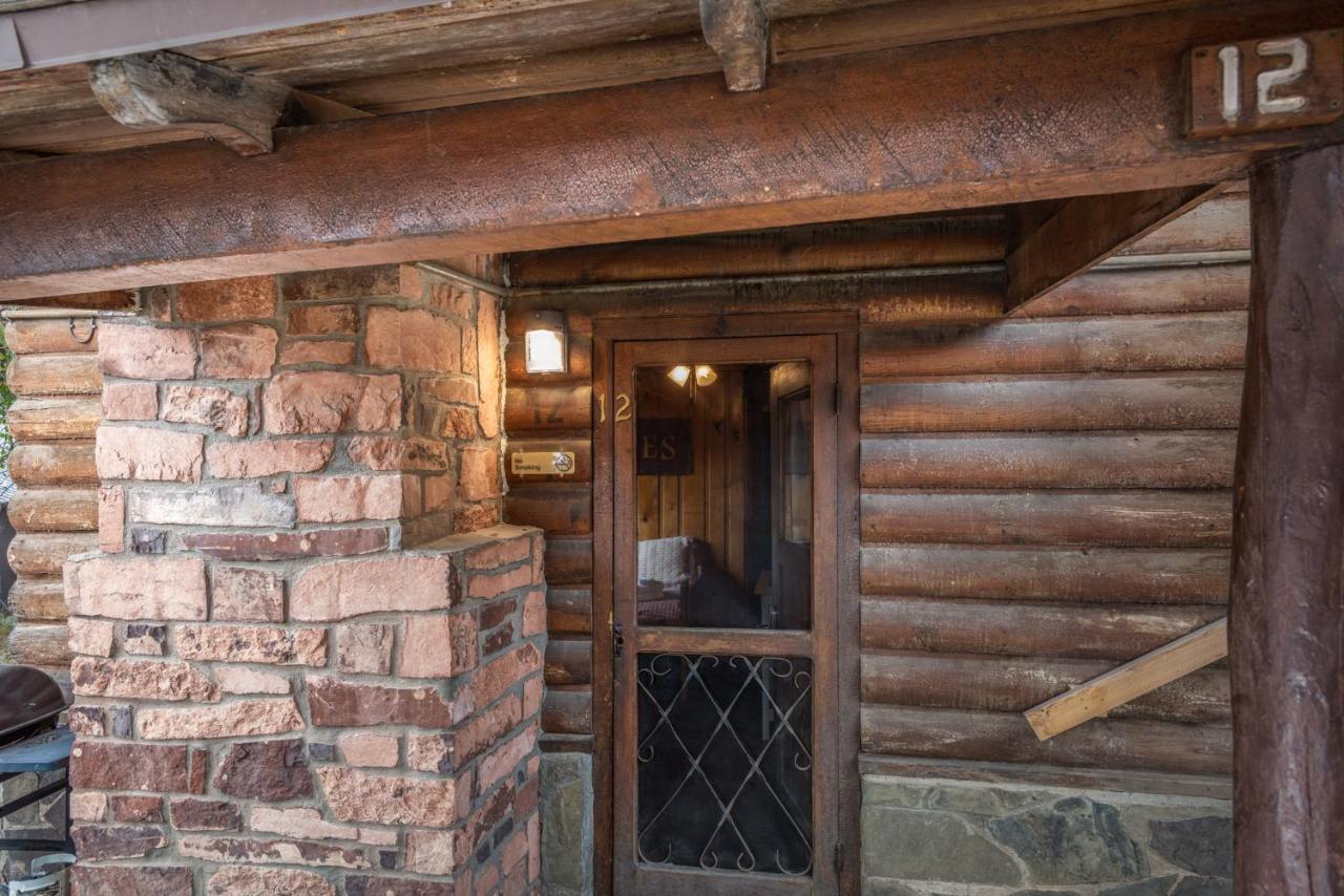 Cozy Cabin, 2 Bedrooms, Fireplace, Midtown, Sleeps 5 Руідозо Екстер'єр фото